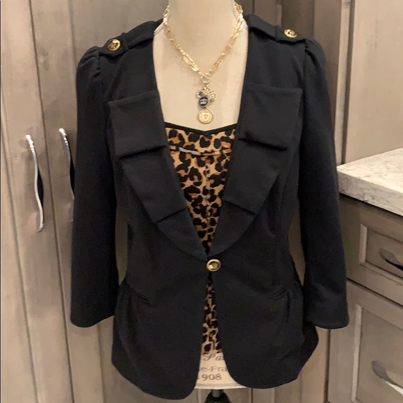 Juicy Couture Jackets & Blazers - Juicy Couture Black Jacket 🔥🔥🔥